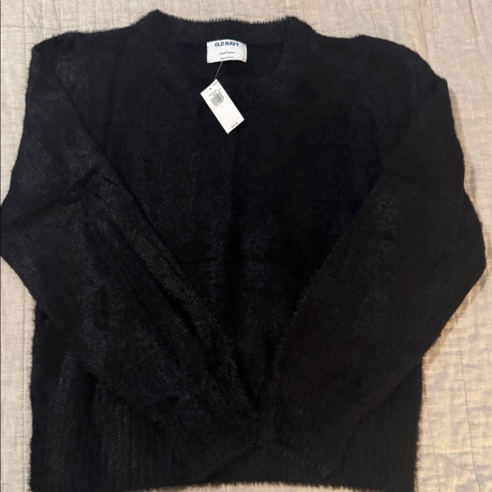 Old Navy Classic Black Pullover